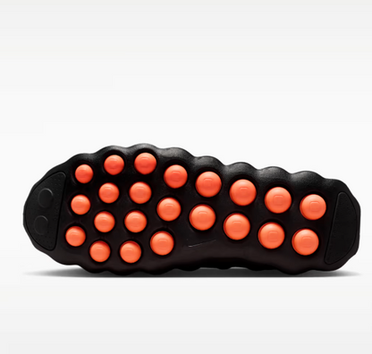 NIKE MIND 002 Black Hyper Crimson